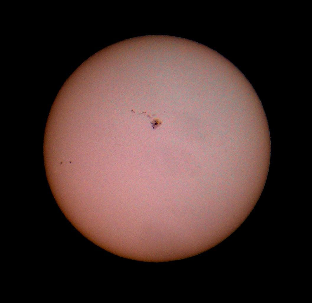 Sun W Sungroup1457 20120510 90mm